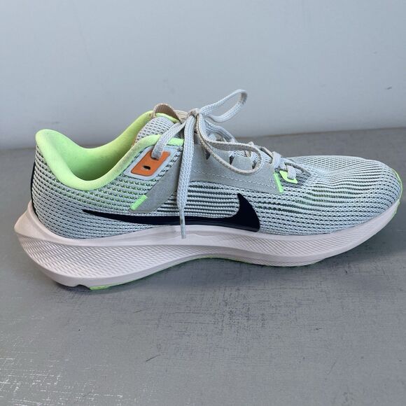 Nike Womens Size 7.5 Air Zoom Pegasus 40 Photon Dust Running Shoes Sneakers - Picture 9 of 16